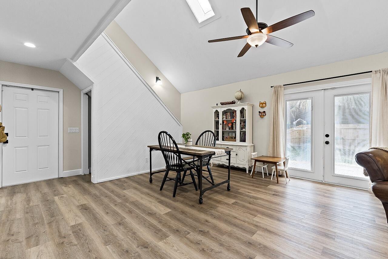 PINE TREE PARK UNIT NO 2 - Residential