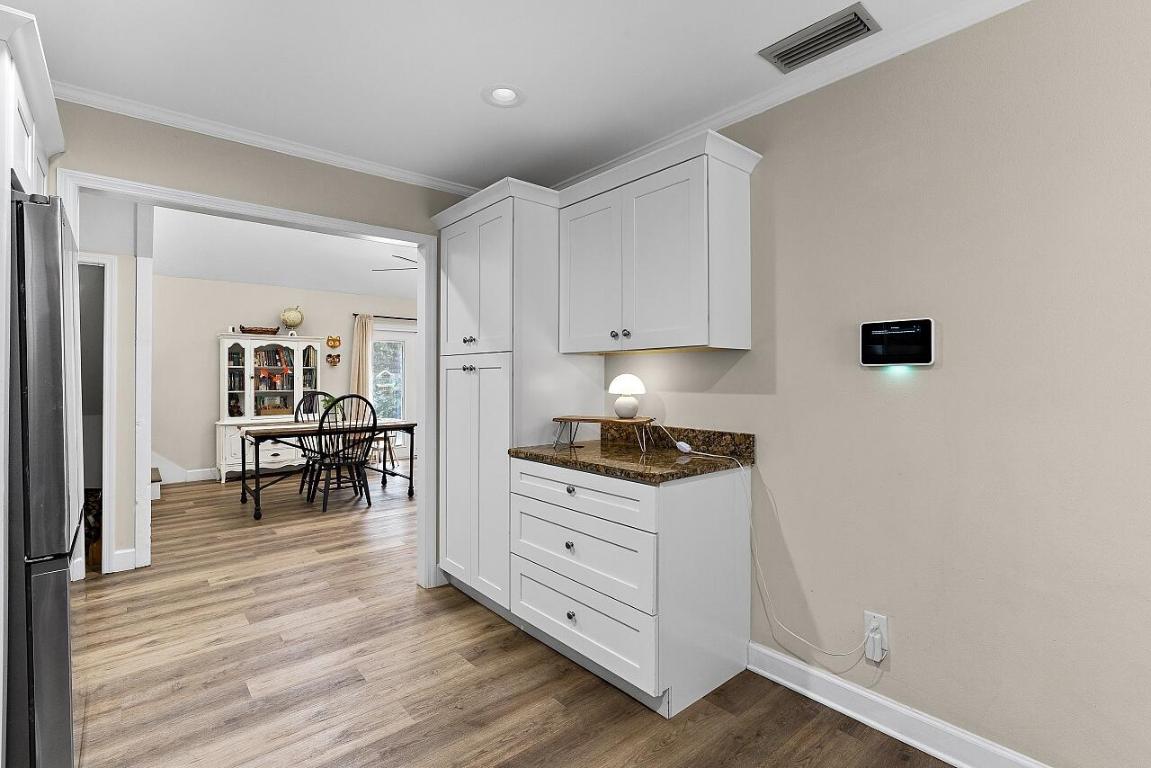 PINE TREE PARK UNIT NO 2 - Residential