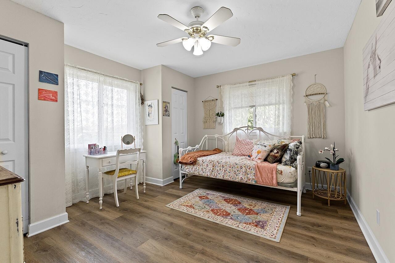 PINE TREE PARK UNIT NO 2 - Residential