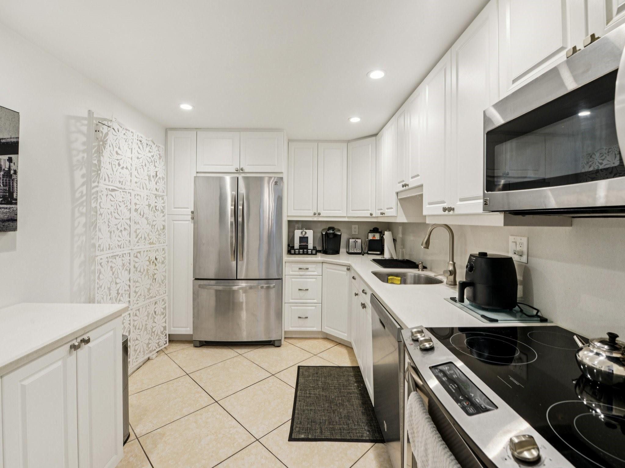 OLYMPUS CONDO - Residential Lease