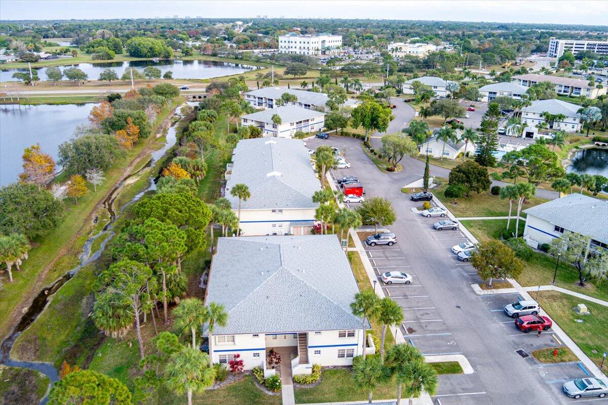 MIDPORT PLACE I, A CONDOMINIUM - Residential