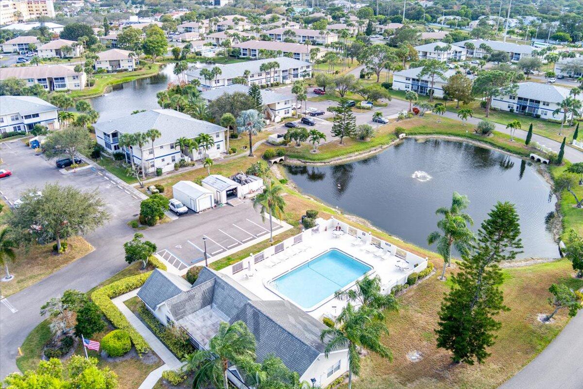 MIDPORT PLACE I, A CONDOMINIUM - Residential