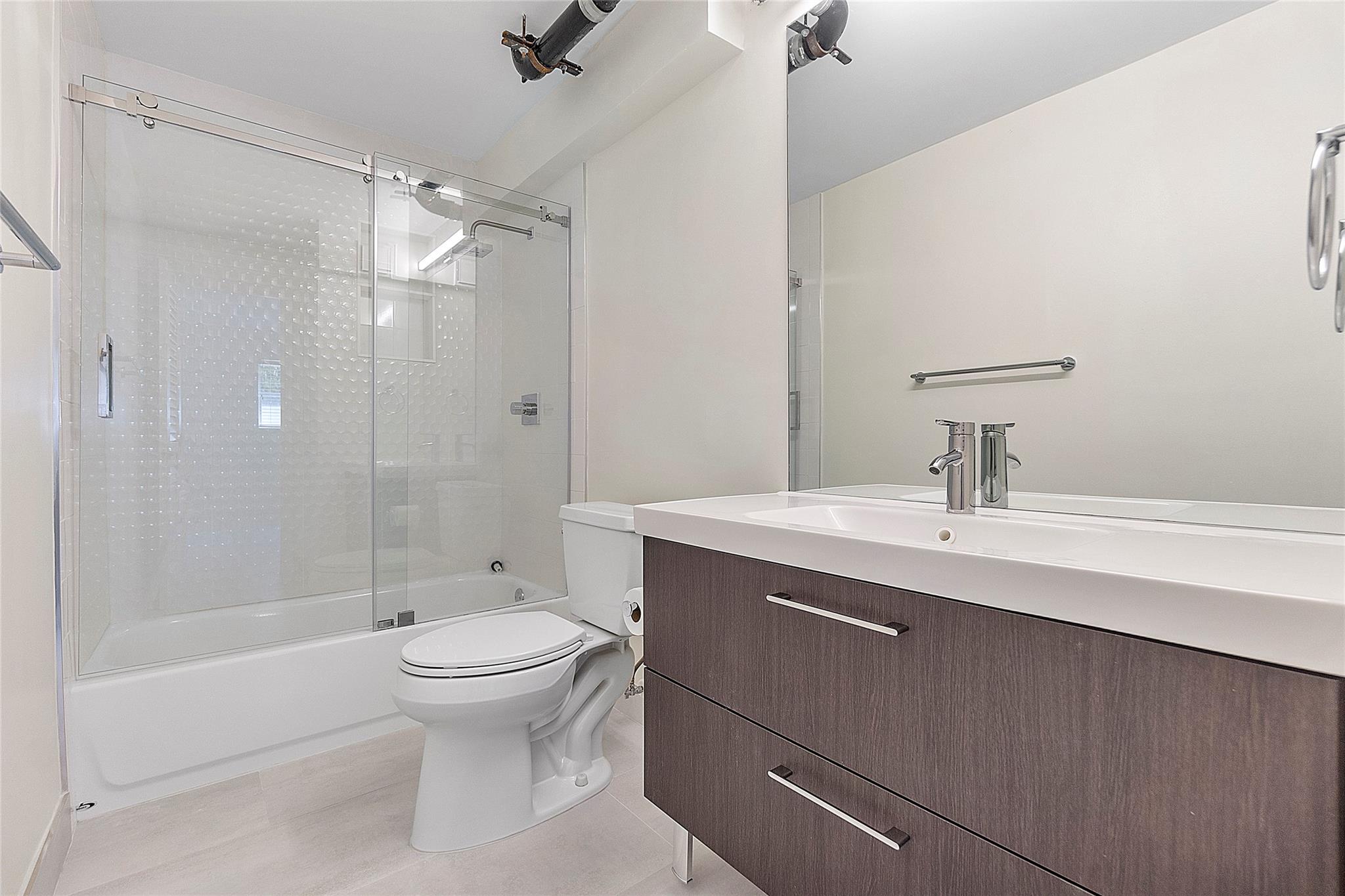 Devonshire Condo - Residential