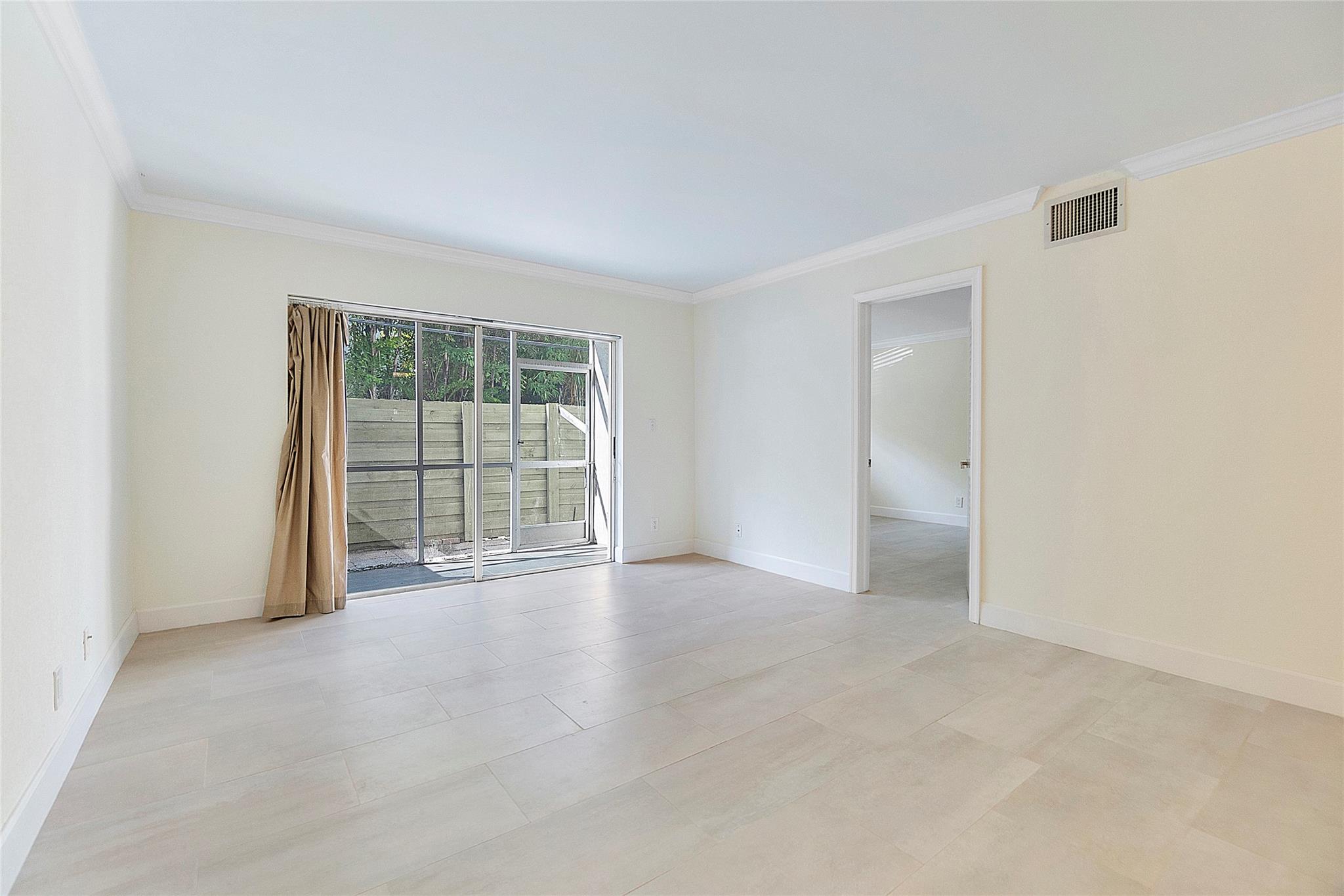 Devonshire Condo - Residential