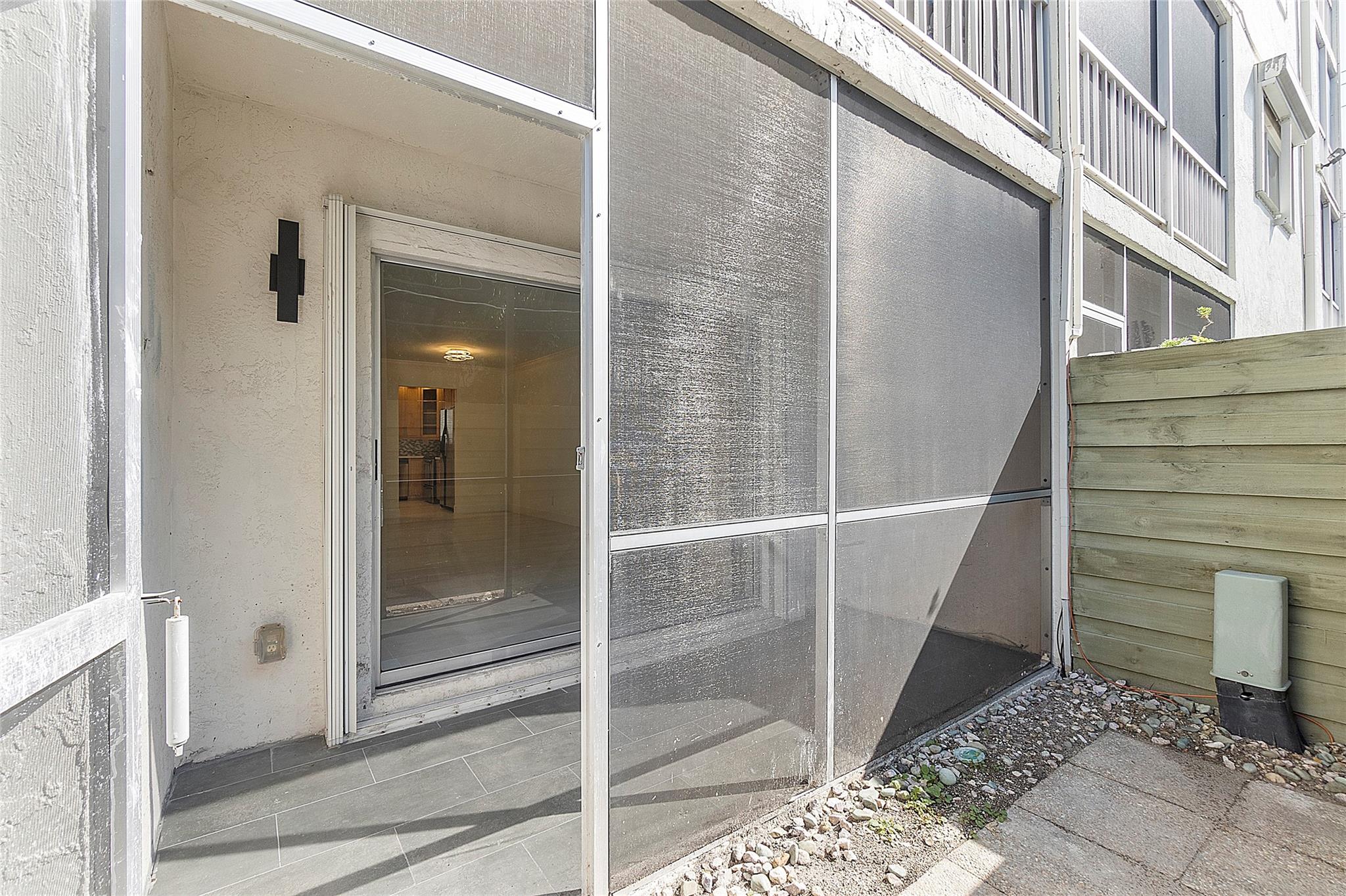 Devonshire Condo - Residential