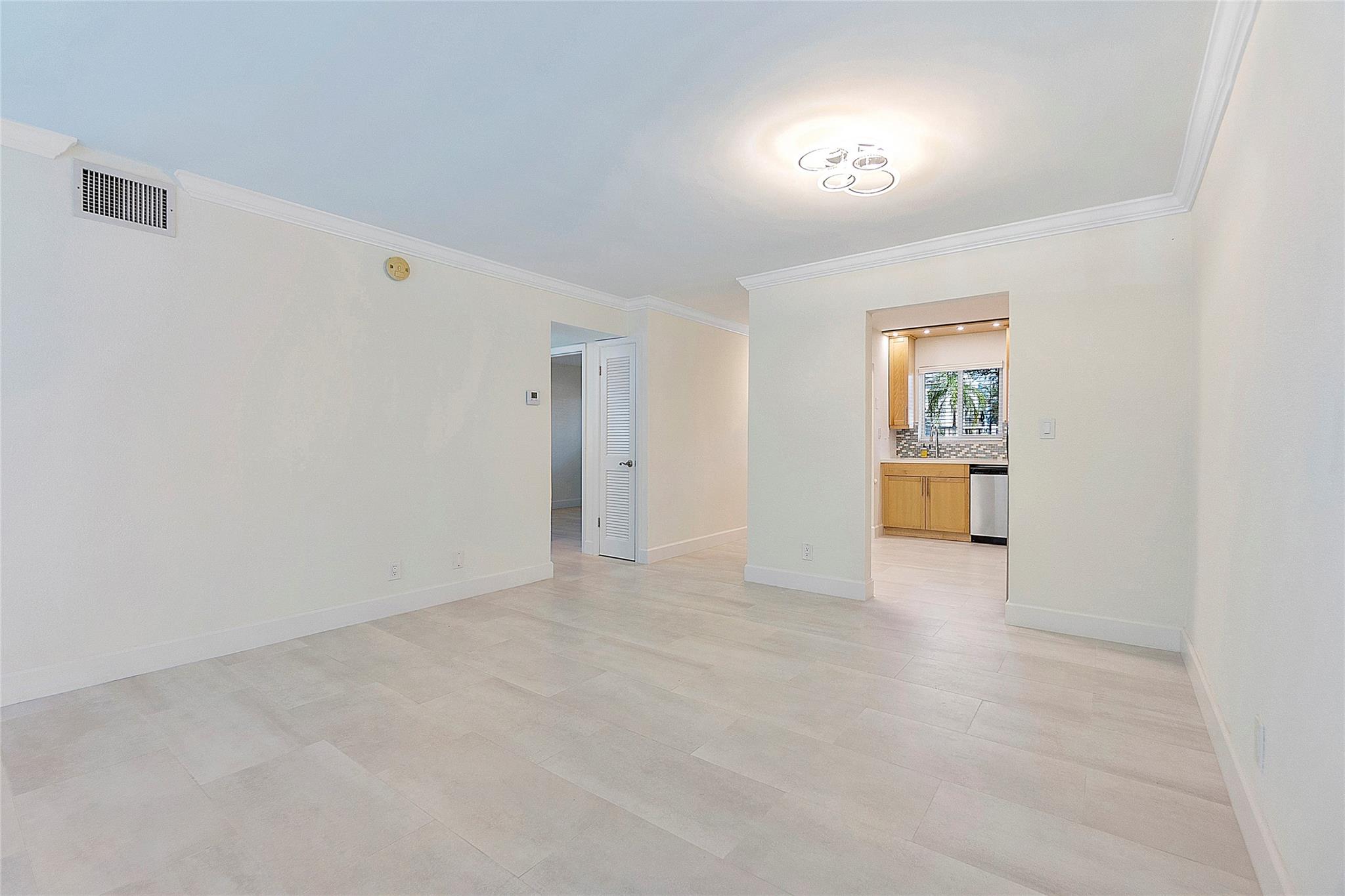Devonshire Condo - Residential