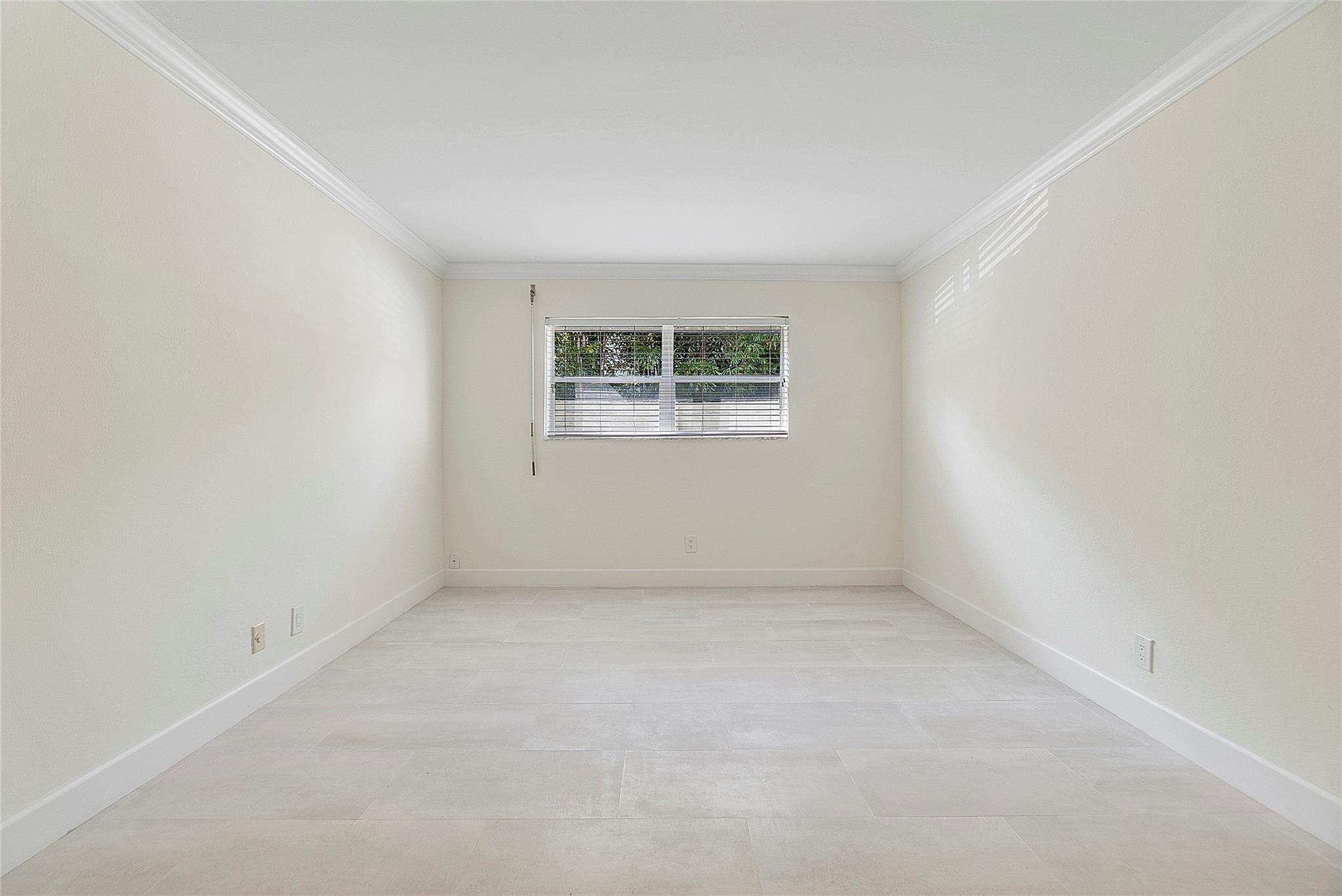 Devonshire Condo - Residential