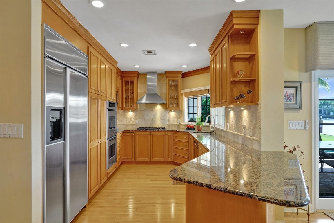 SEA RANCH LAKES - Residential