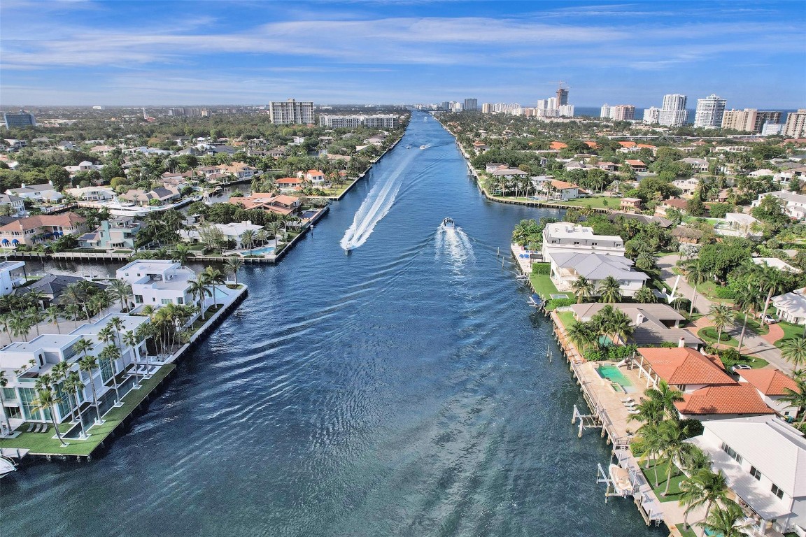 SEA RANCH LAKES - Residential
