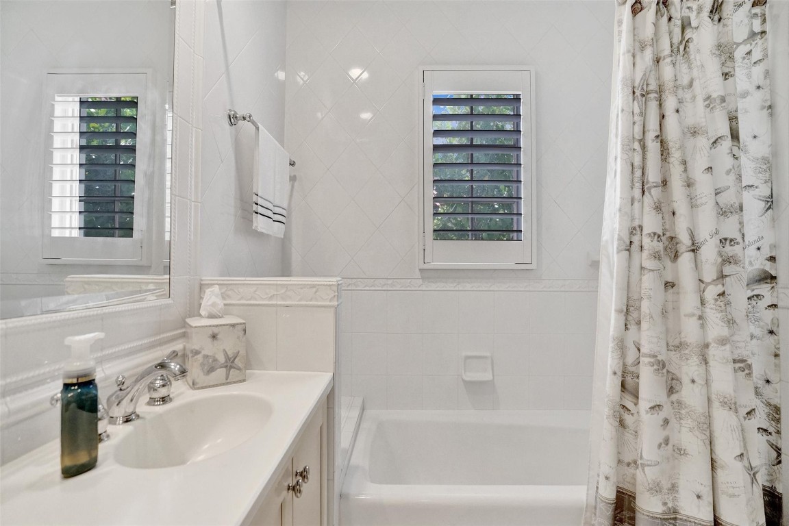 SEA RANCH LAKES - Residential