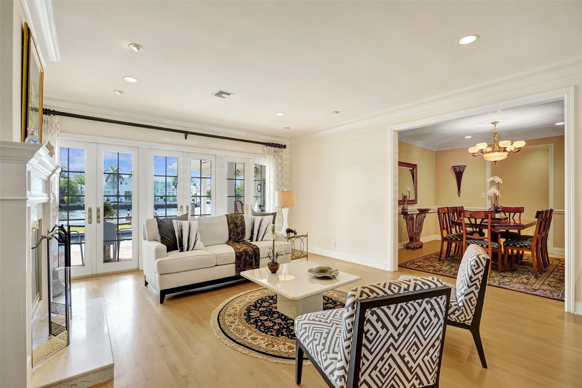 SEA RANCH LAKES - Residential