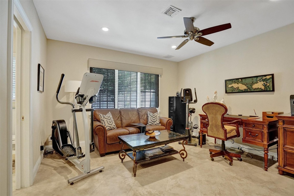 SEA RANCH LAKES - Residential