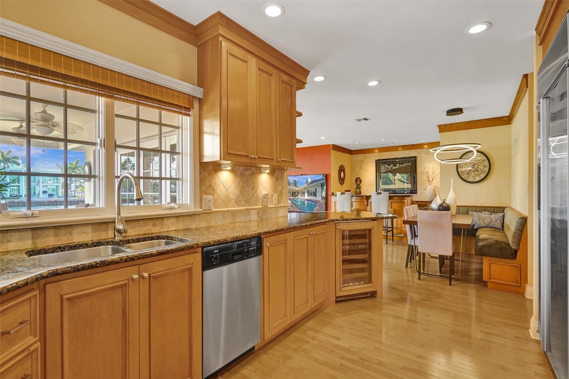 SEA RANCH LAKES - Residential