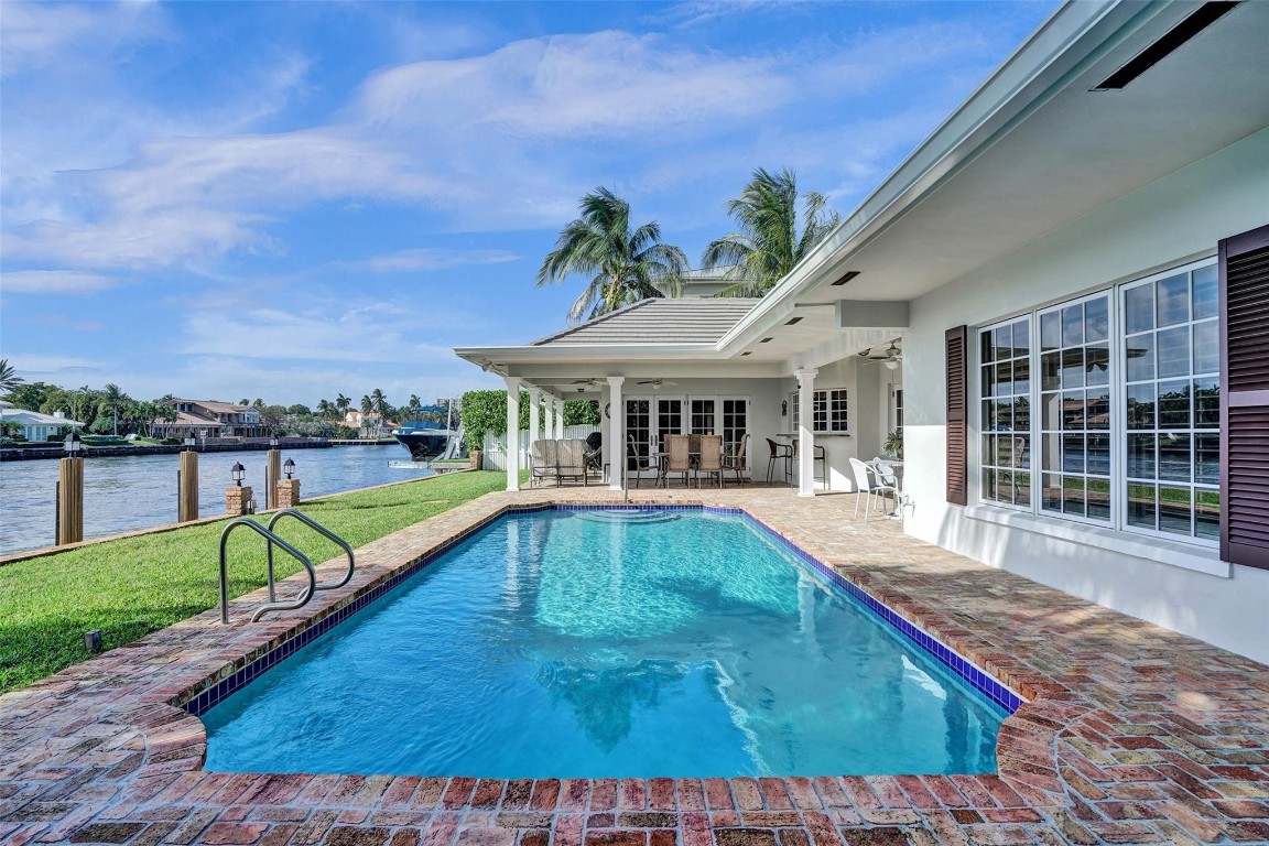 SEA RANCH LAKES - Residential