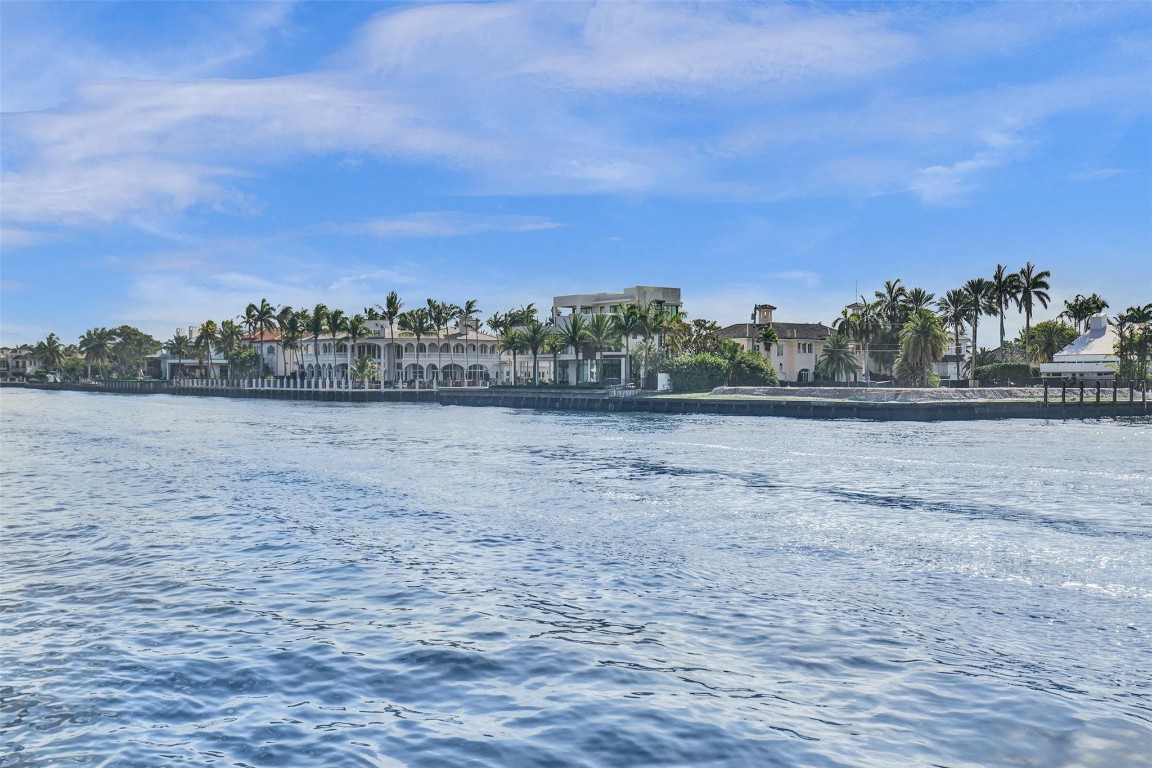 SEA RANCH LAKES - Residential