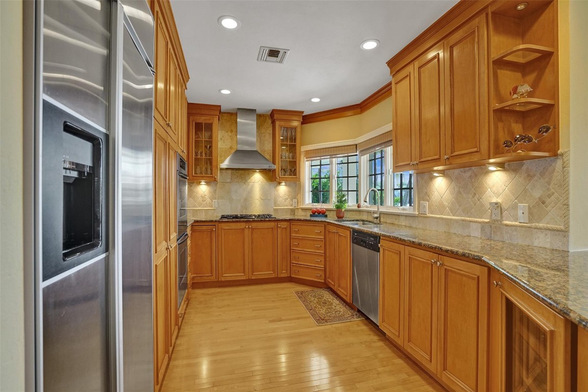 SEA RANCH LAKES - Residential