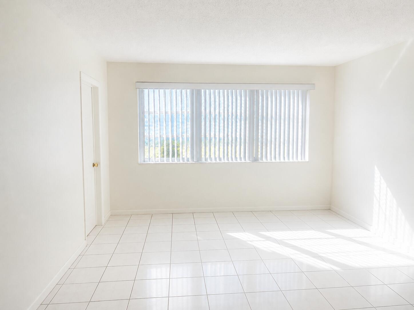 2200 Park Lane 107