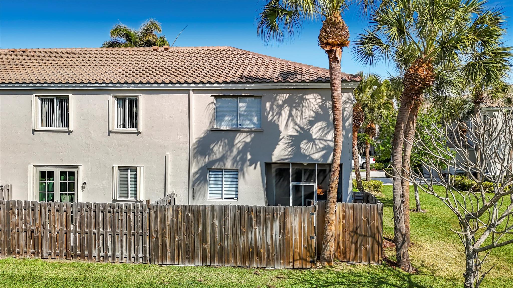 Victoria Isles - Residential