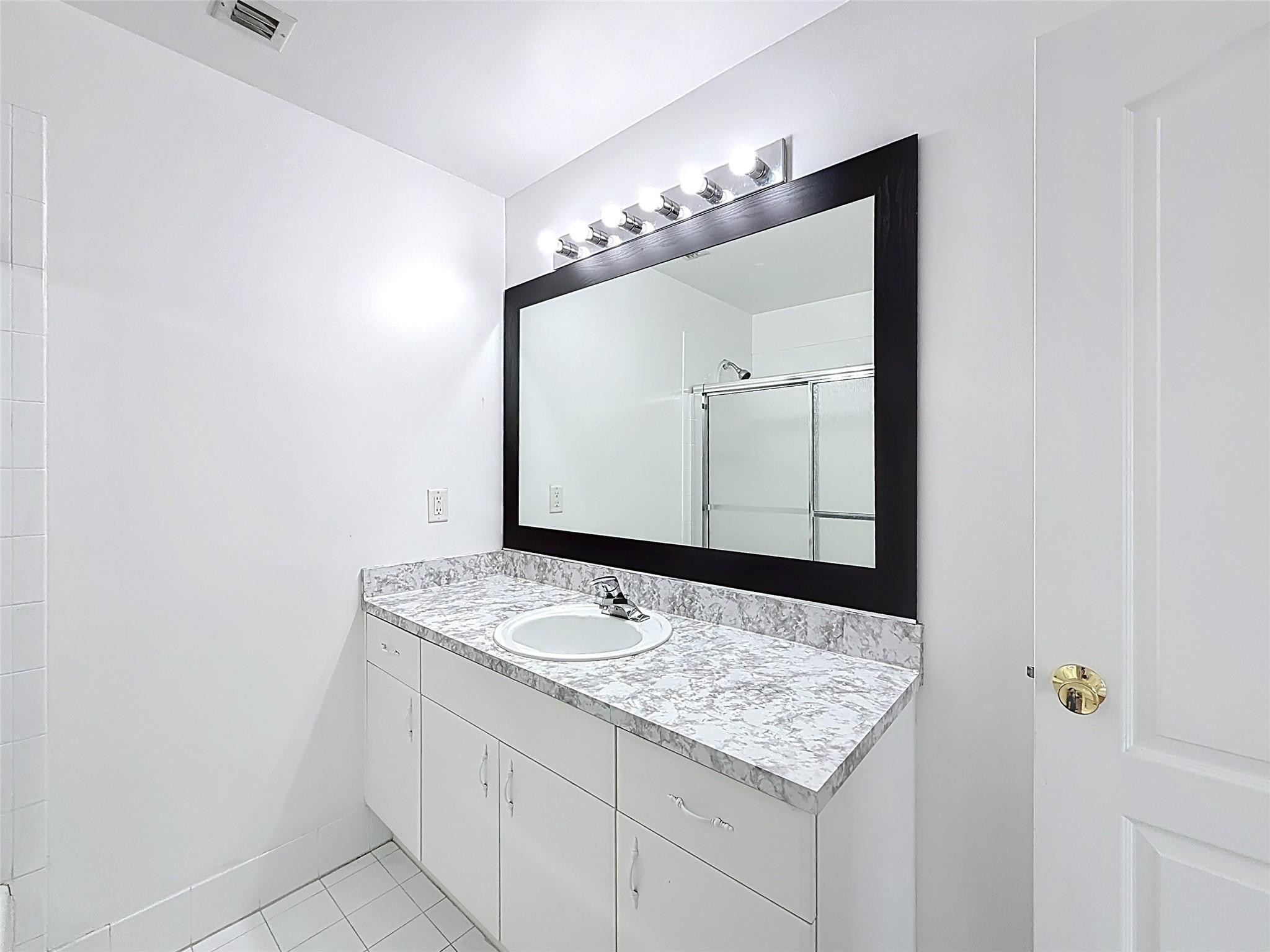 Victoria Isles - Residential