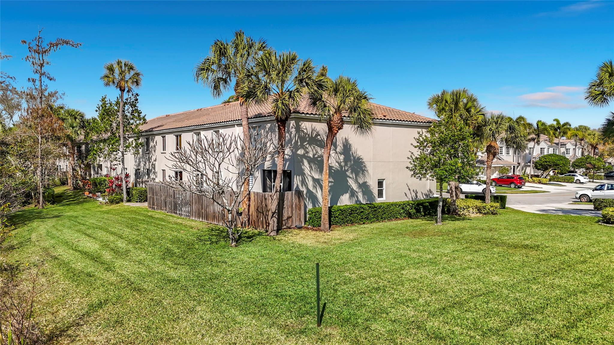 Victoria Isles - Residential