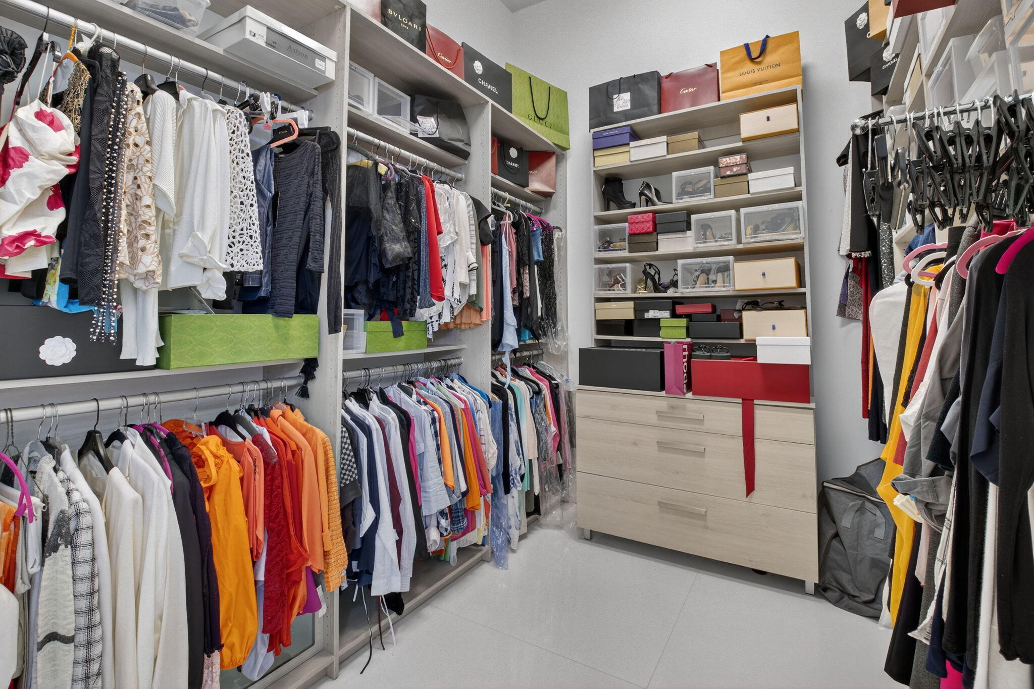 ENCANTADA - Residential