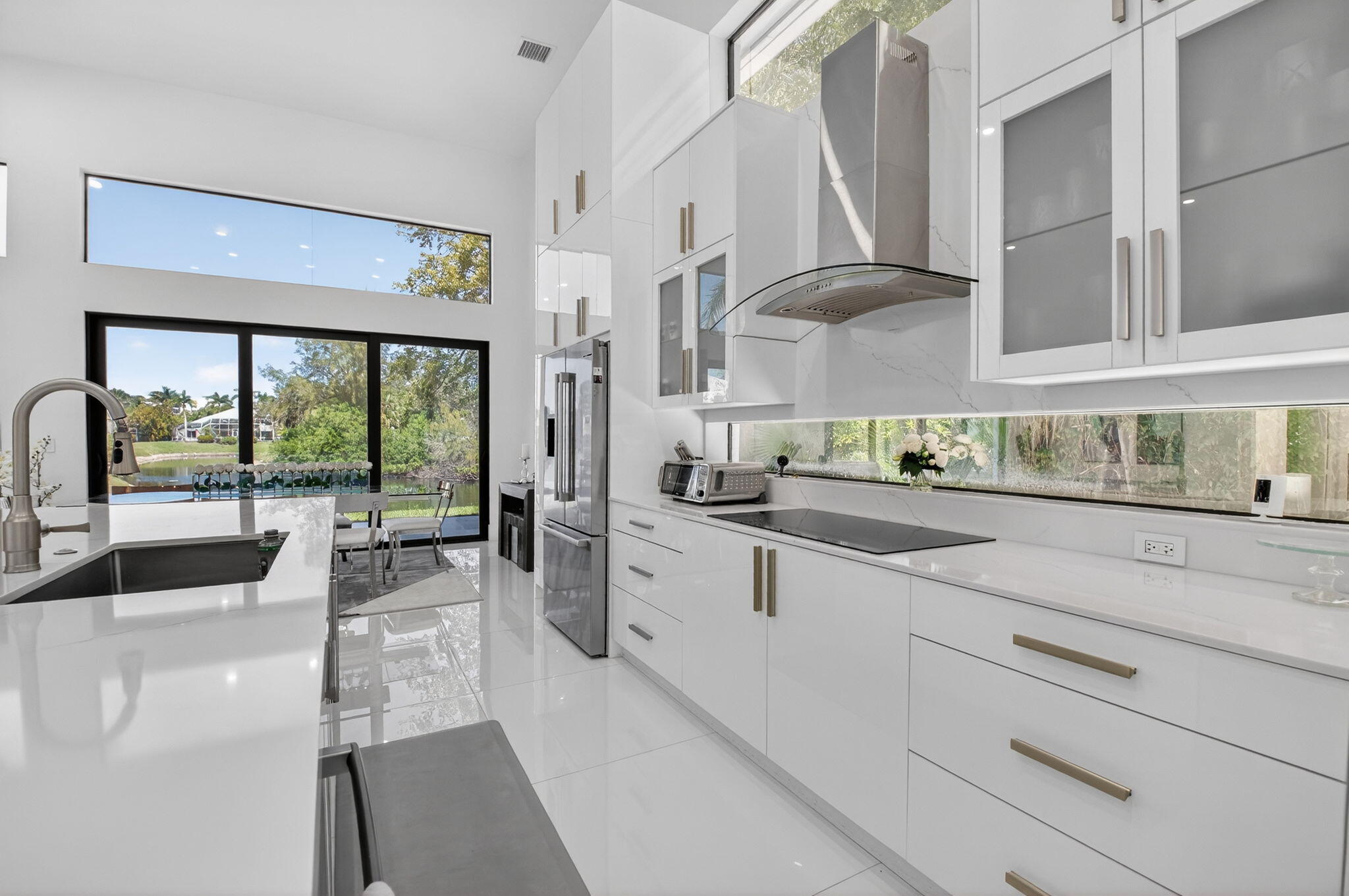 ENCANTADA - Residential