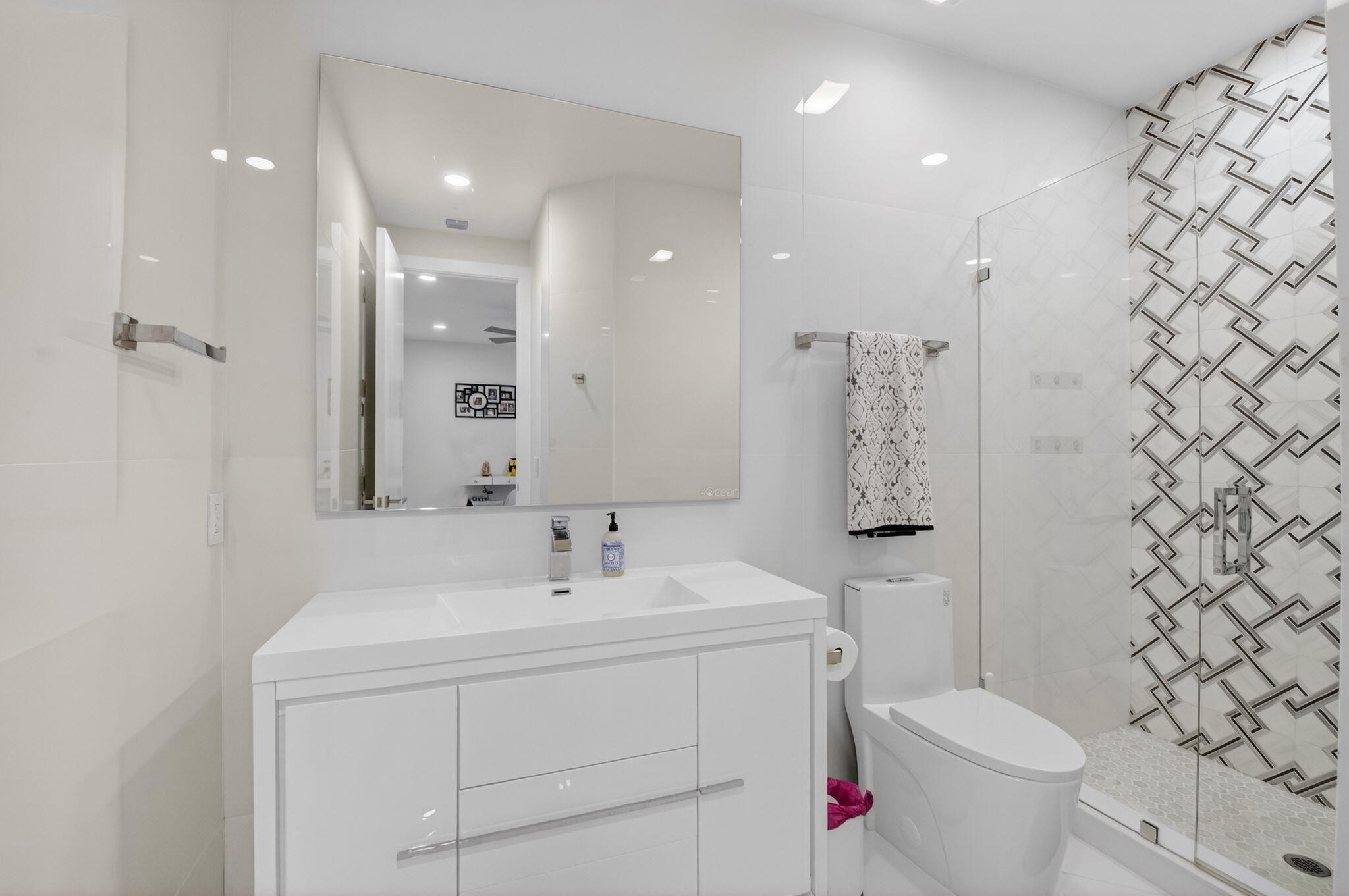 ENCANTADA - Residential