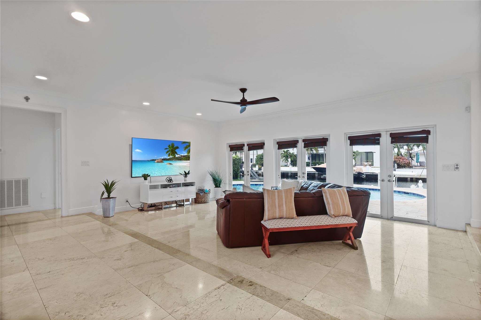 Venetian Isles 1st Sec 43 - Residential