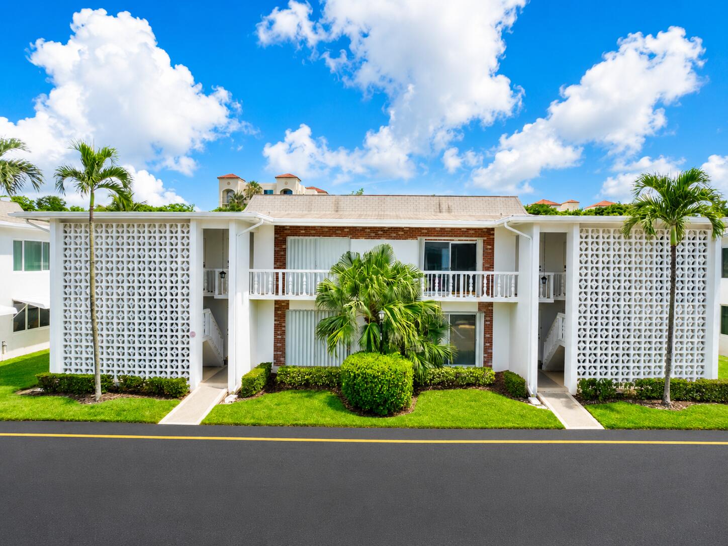 4501 S Ocean Boulevard D4