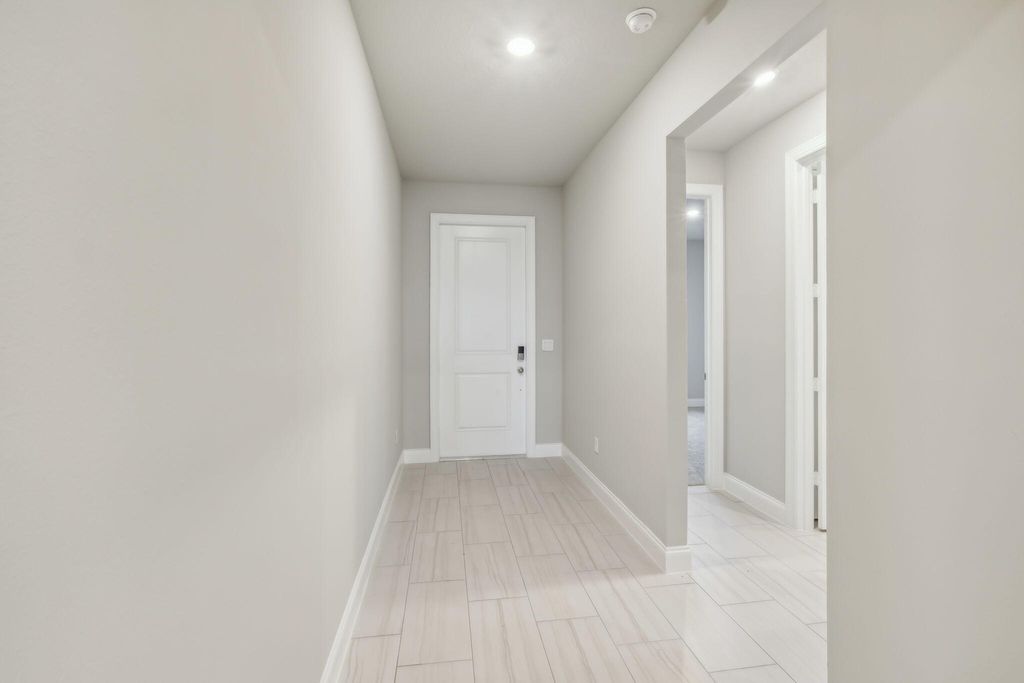 Photo of 11271 NW Barnstead Way, Port Saint Lucie, FL 34987 (MLS # R11106864)