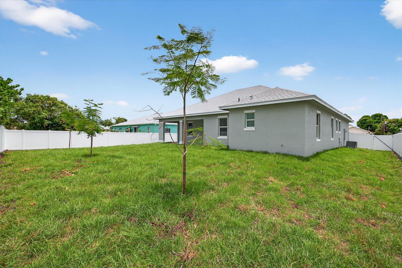 PORT ST LUCIE SECTION 27 - Residential Lease