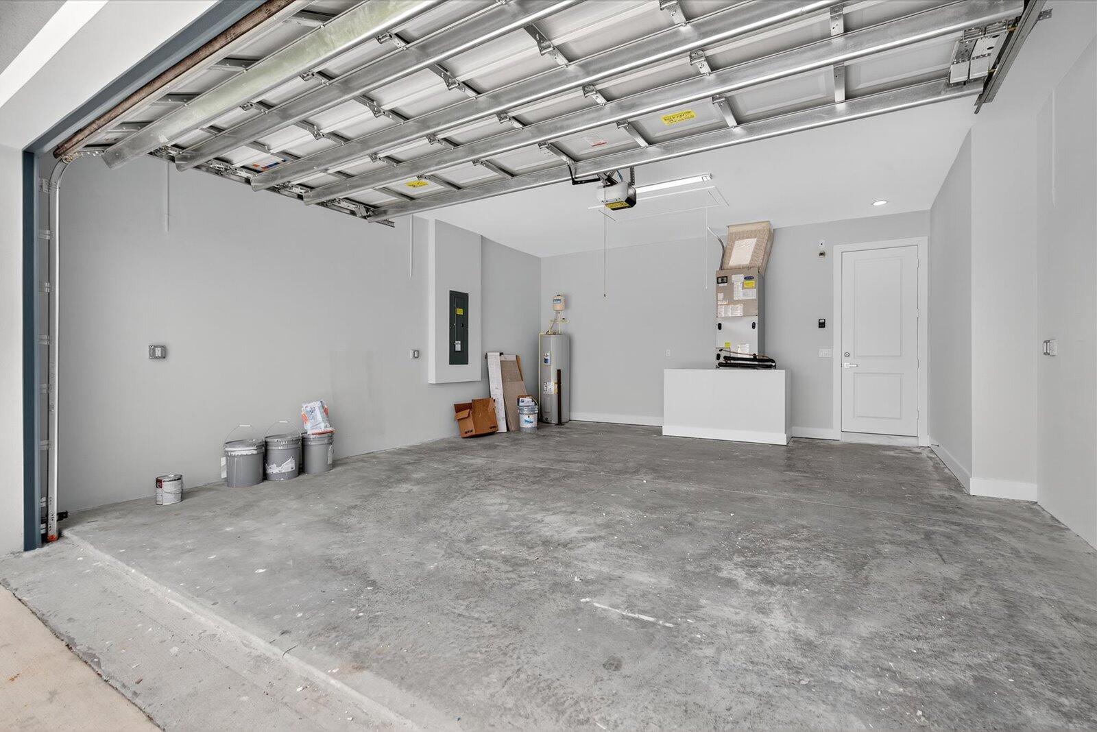 PORT ST LUCIE SECTION 27 - Residential Lease