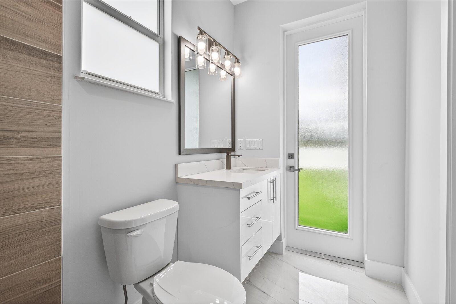 PORT ST LUCIE SECTION 27 - Residential Lease