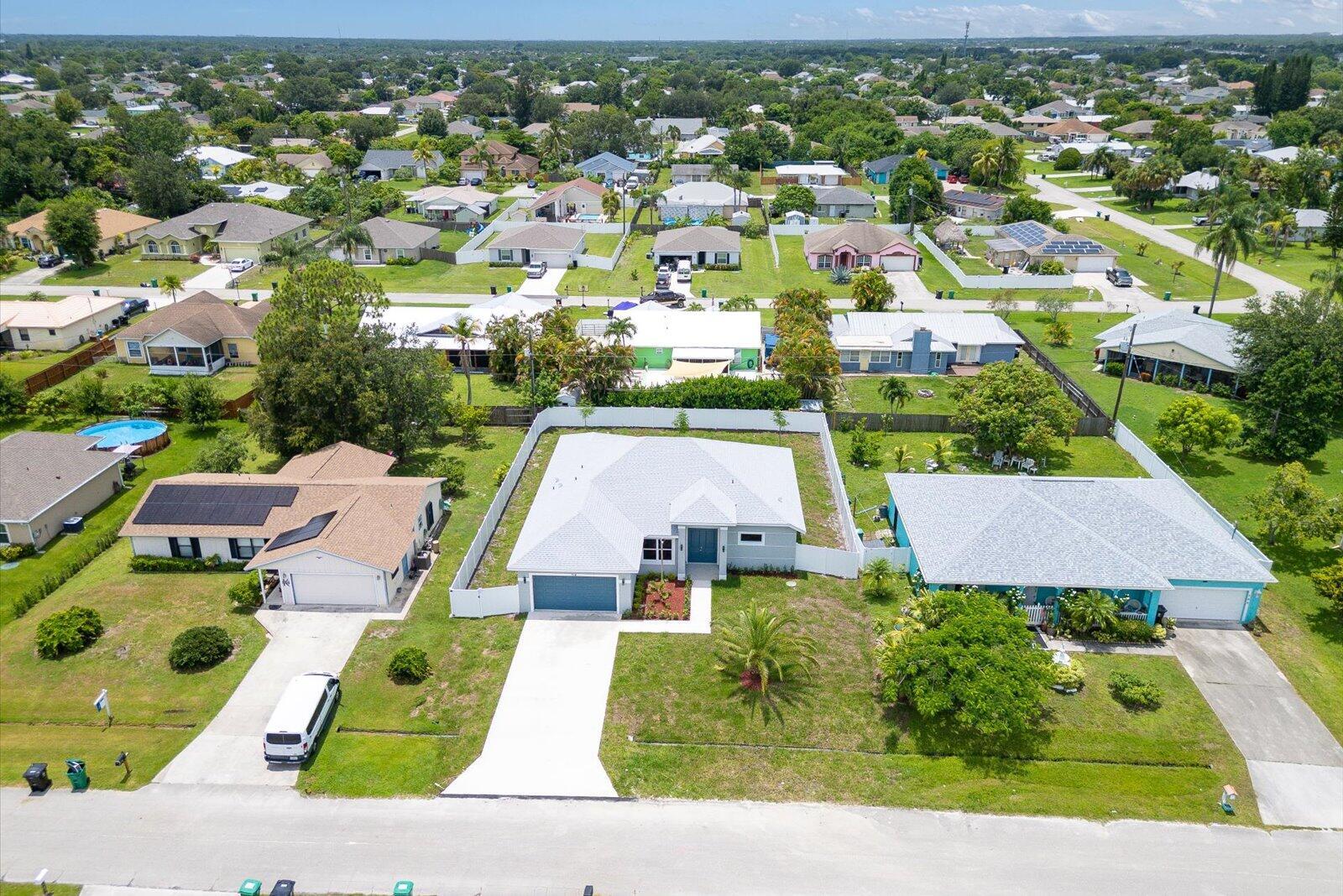 PORT ST LUCIE SECTION 27 - Residential Lease