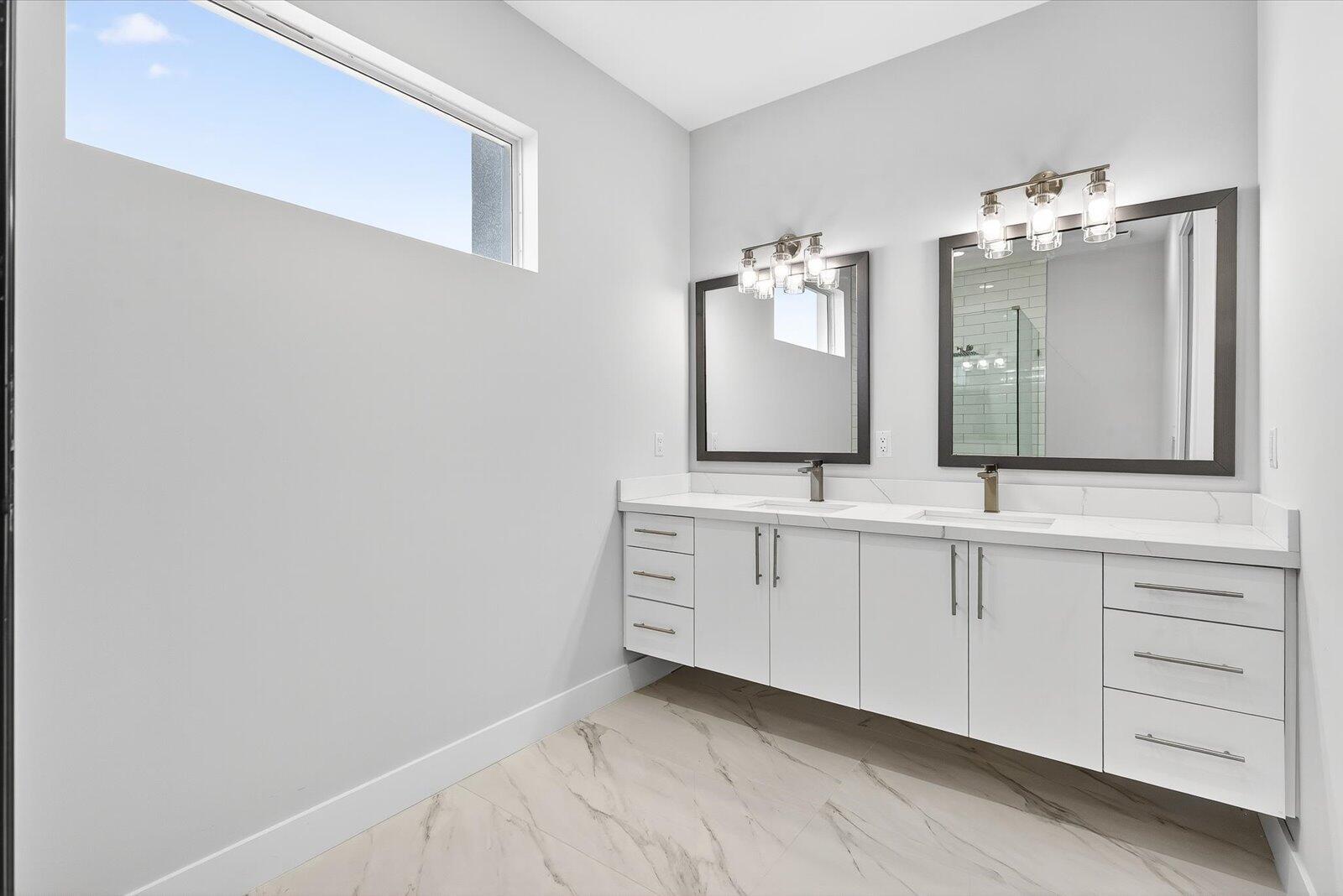 PORT ST LUCIE SECTION 27 - Residential Lease