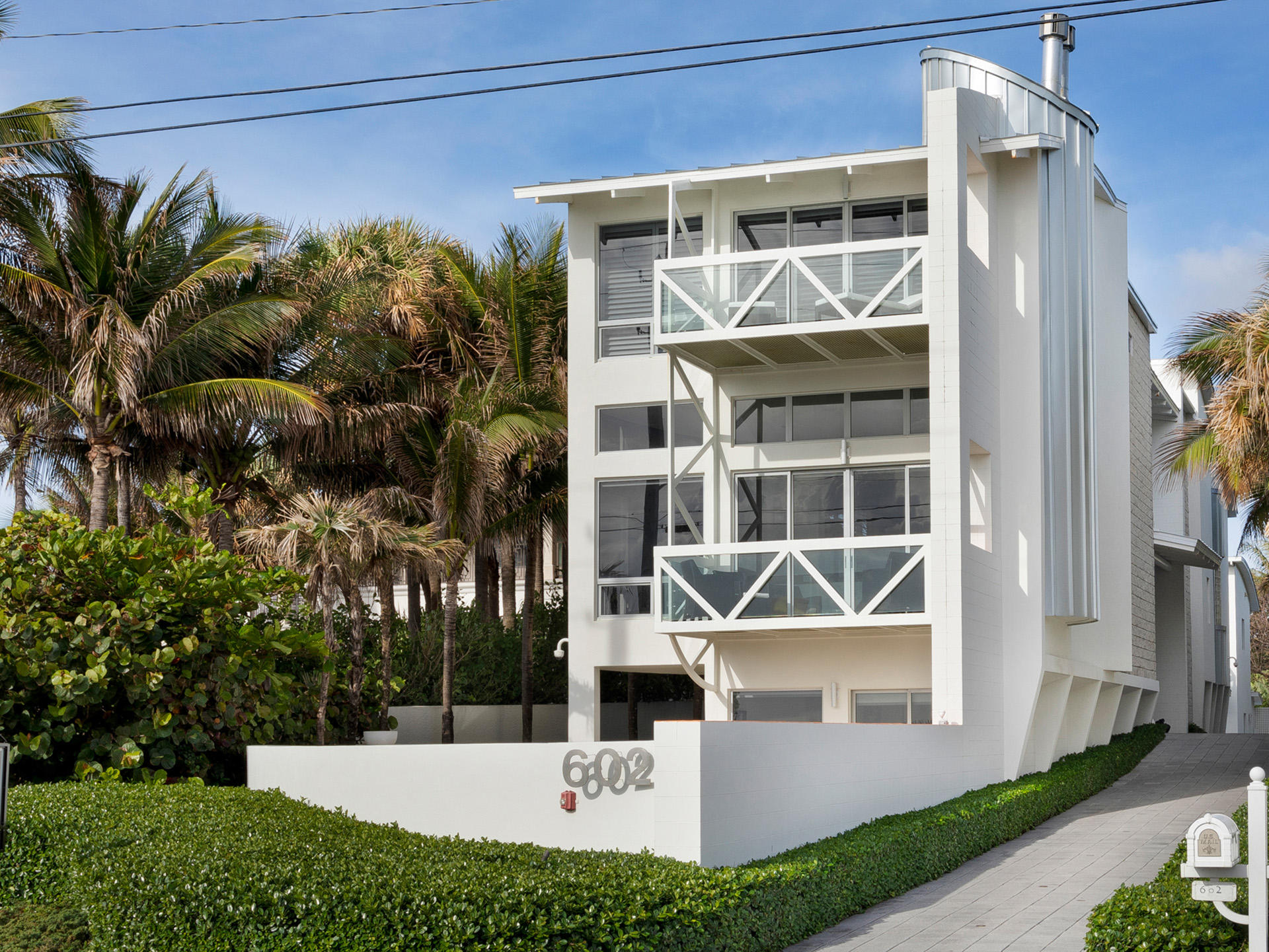 PALM BEACH SHORE ACRES - Residential