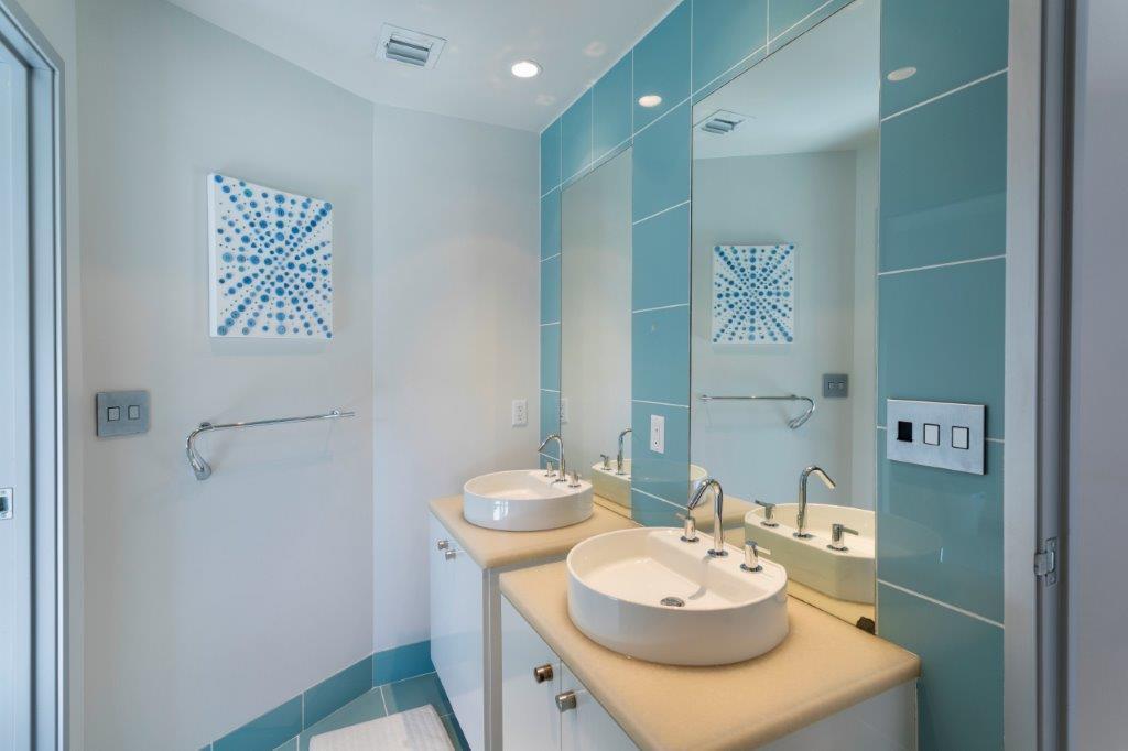 PALM BEACH SHORE ACRES - Residential