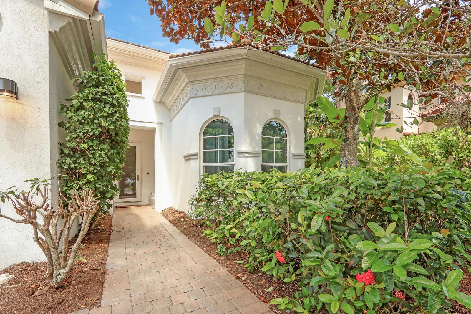1726 Nature Court