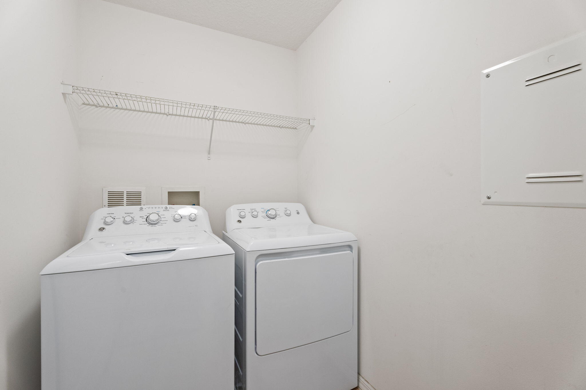 EAST LAKE VILLAGE NO 3 - Residential