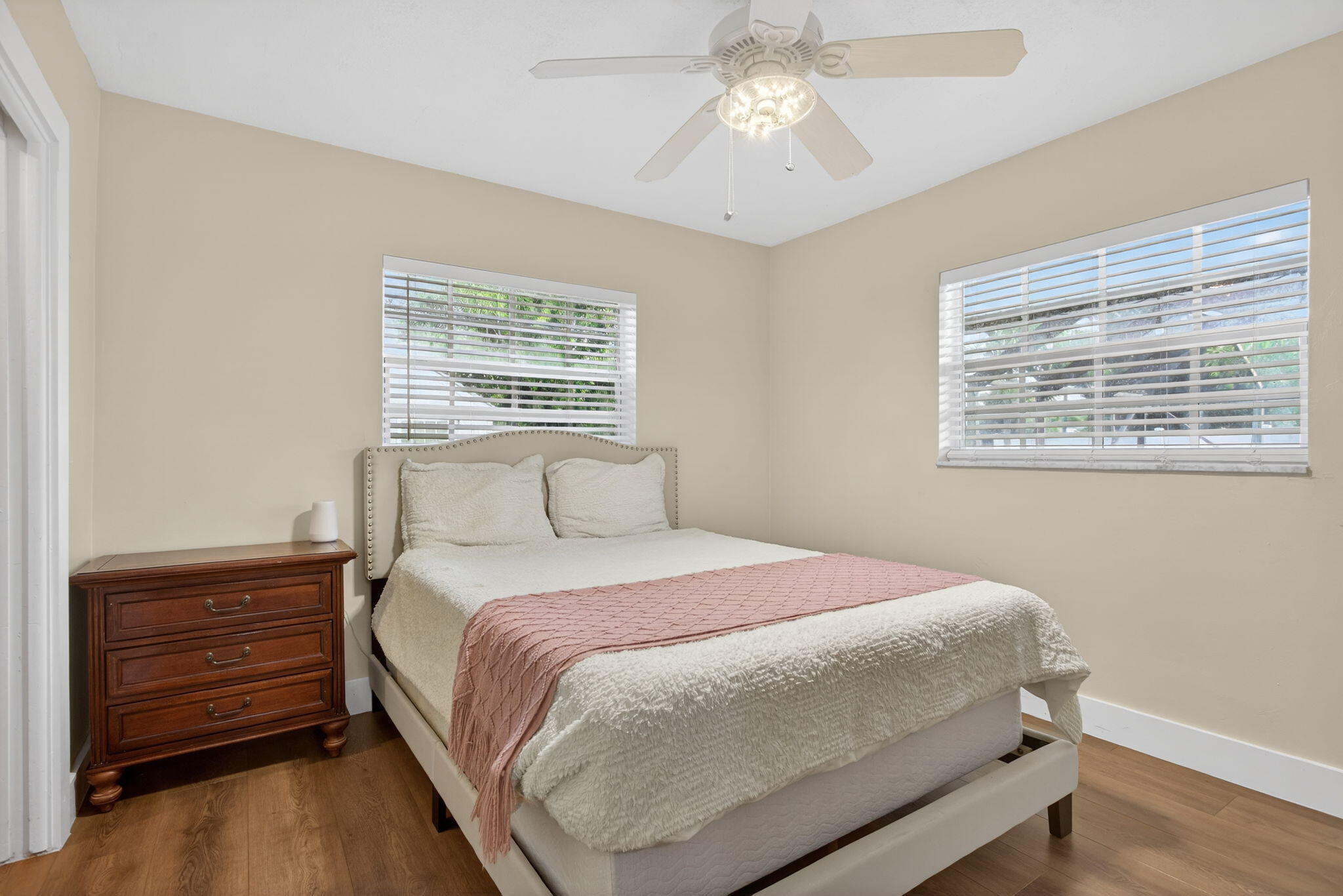 EDGEFIELD 1ST SEC - Residential