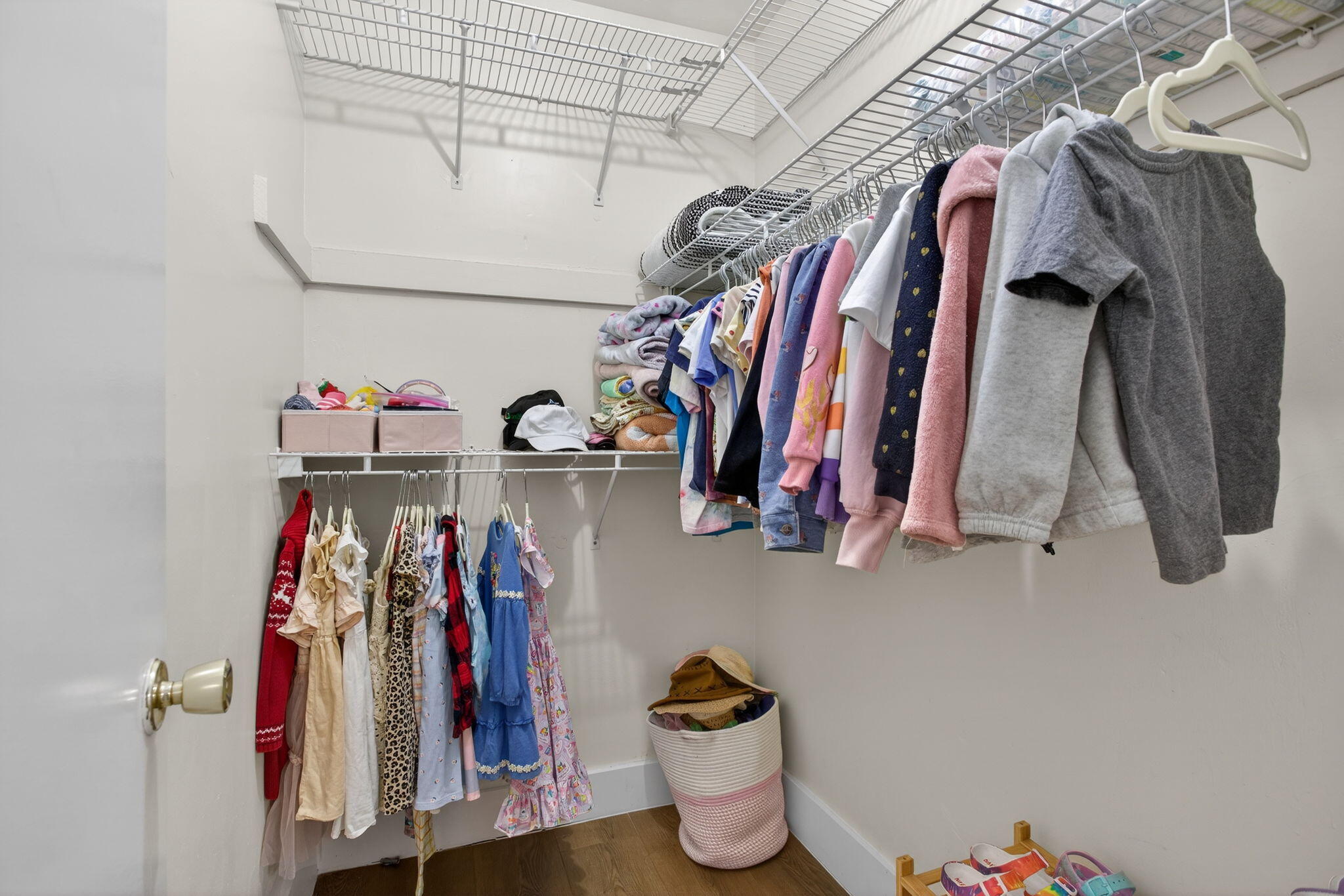 EDGEFIELD 1ST SEC - Residential