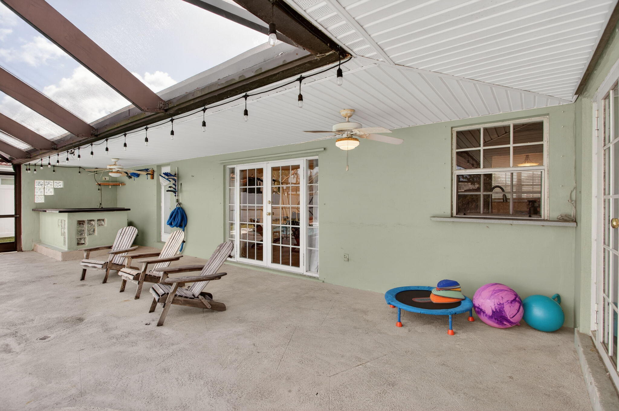 EDGEFIELD 1ST SEC - Residential