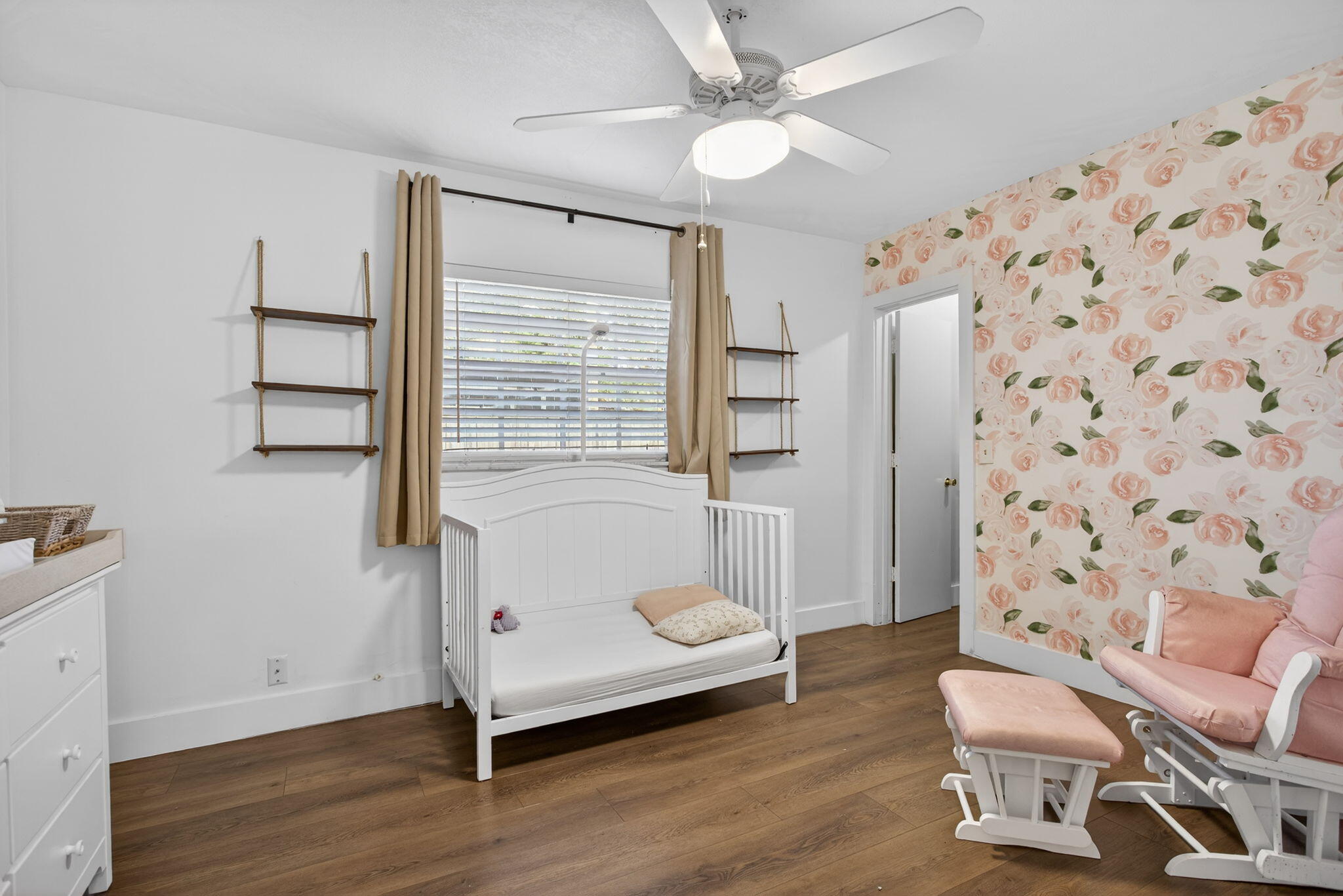 EDGEFIELD 1ST SEC - Residential