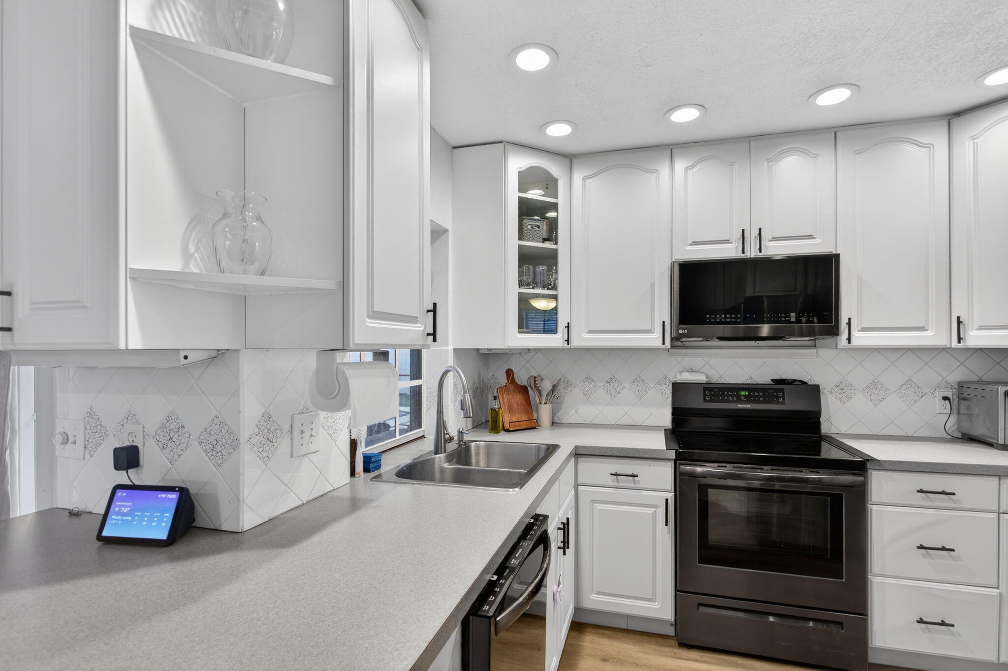 EDGEFIELD 1ST SEC - Residential