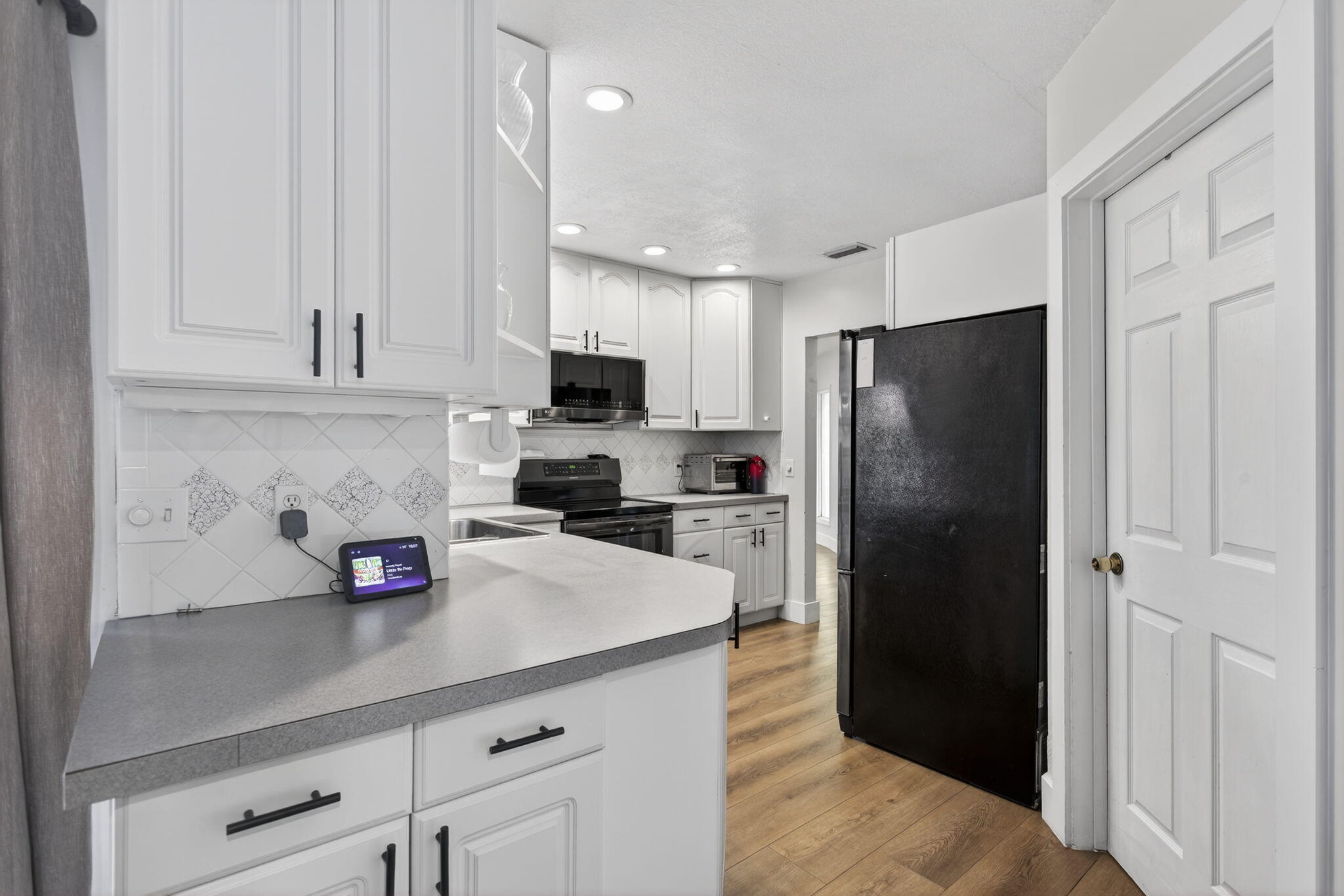 EDGEFIELD 1ST SEC - Residential