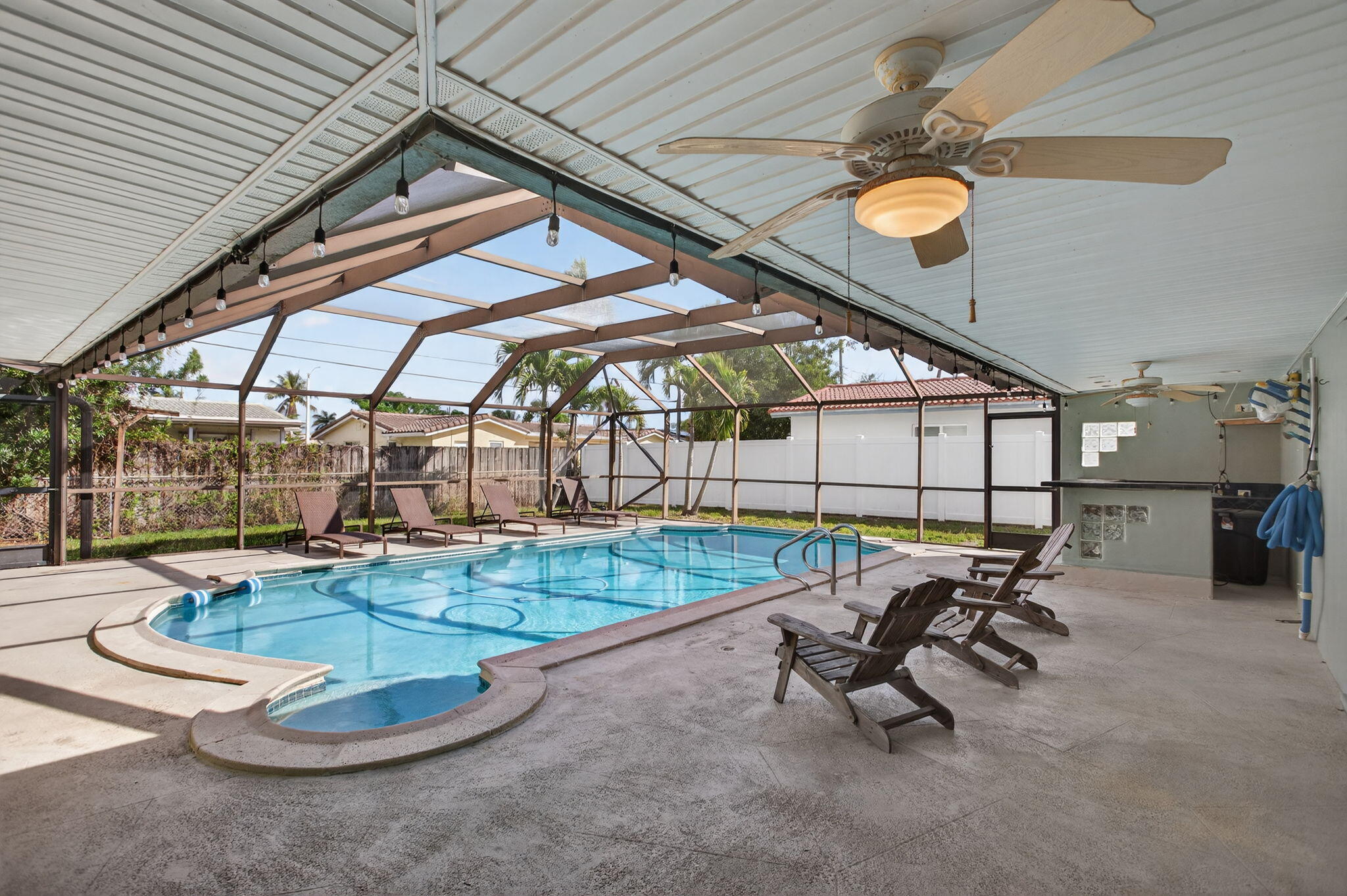 EDGEFIELD 1ST SEC - Residential