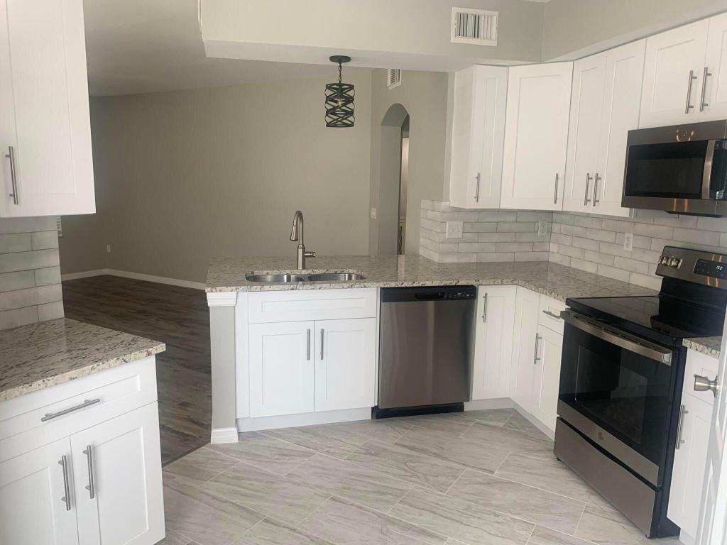 THE BELMONT II AT ST LUCIE WEST, A CONDOMINIUM - Residential