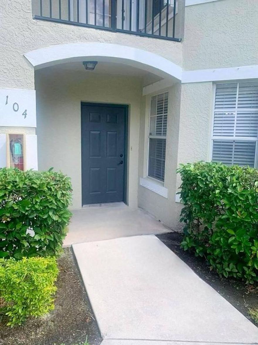 SELLER IS OFFERING $2,000 at closing towards closing costs! You will not find a more perfect deal! Even better? The property is : *INVESTOR FRIENDLY* VACANT AND EASY TO SHOW!! Able to be rented out immediately. Low HOA! This beauty boasts top tier finishes and appliances with a consistent flow throughout the entire unit, lots of natural light, beautiful flooring, and is located towards the front end of the complex right near the pool and other amenities. The Belmont is close to the heart of St. Lucie West yet, being right off of I-95 makes it conveniently located for all traveling purposes. Come see your new home (or investment!) today!