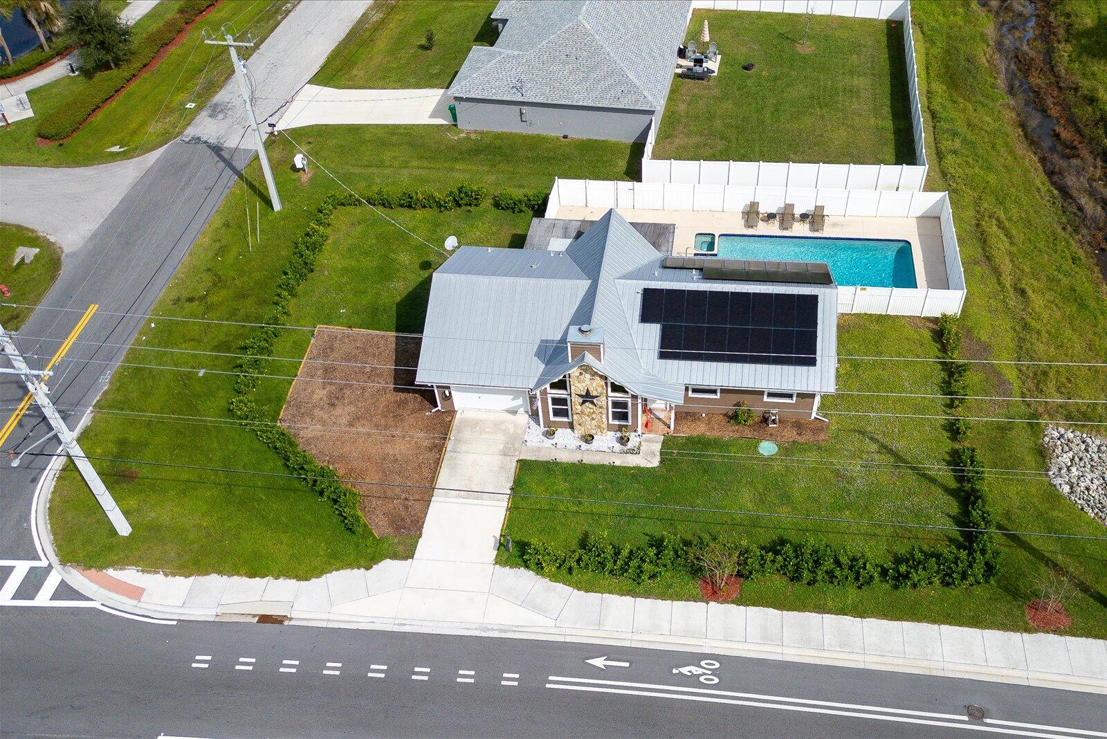 PORT ST LUCIE SECTION 3 - Residential