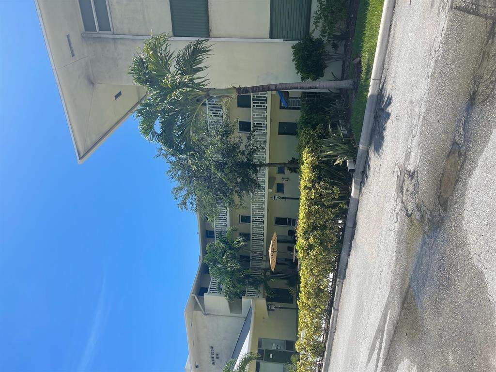 HAVEN HOUSE 4 CONDO - Residential